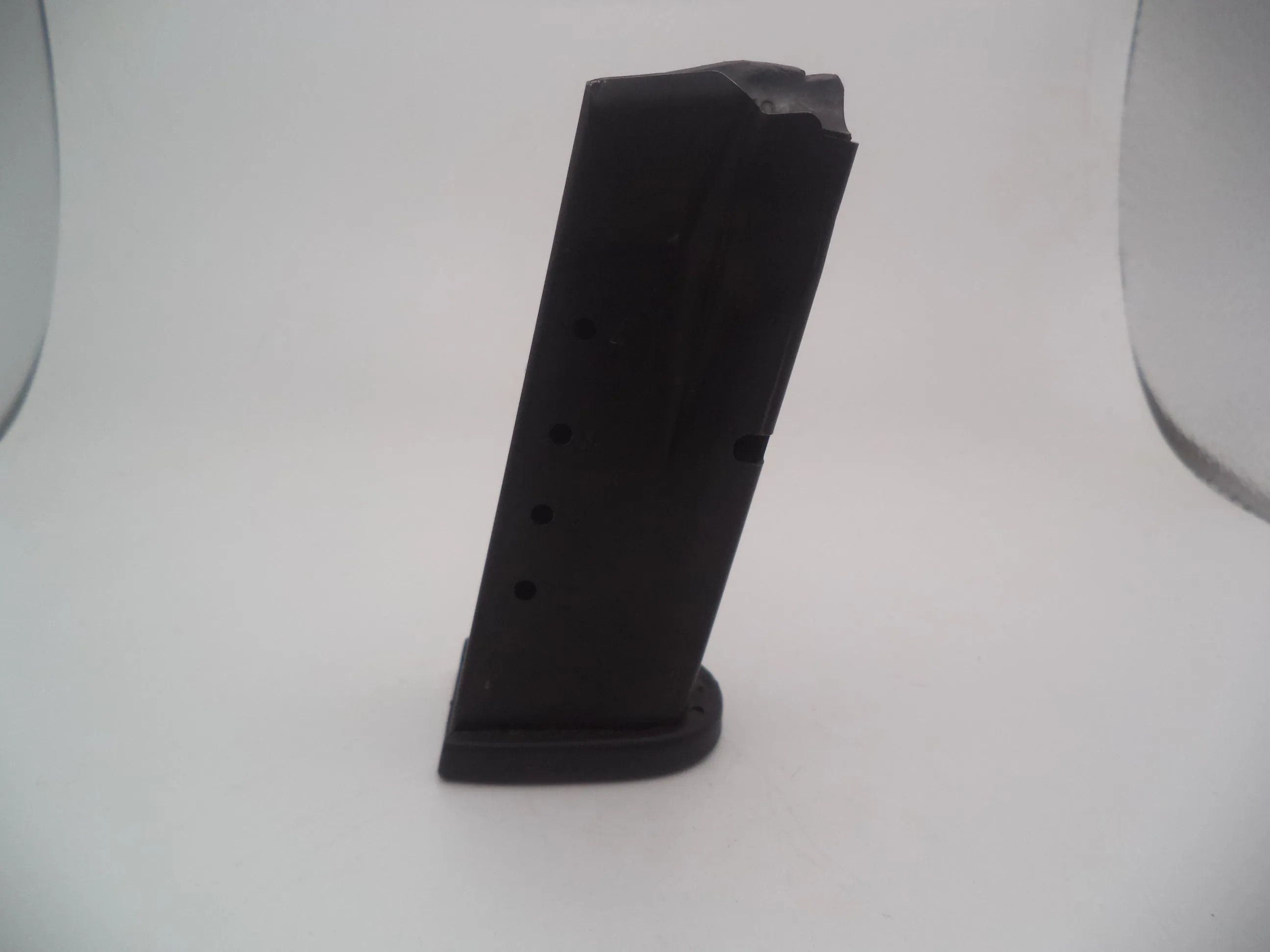 19456UC Smith & Wesson M&P .40  and .357 Sig Compact 10 Round Magazine Used