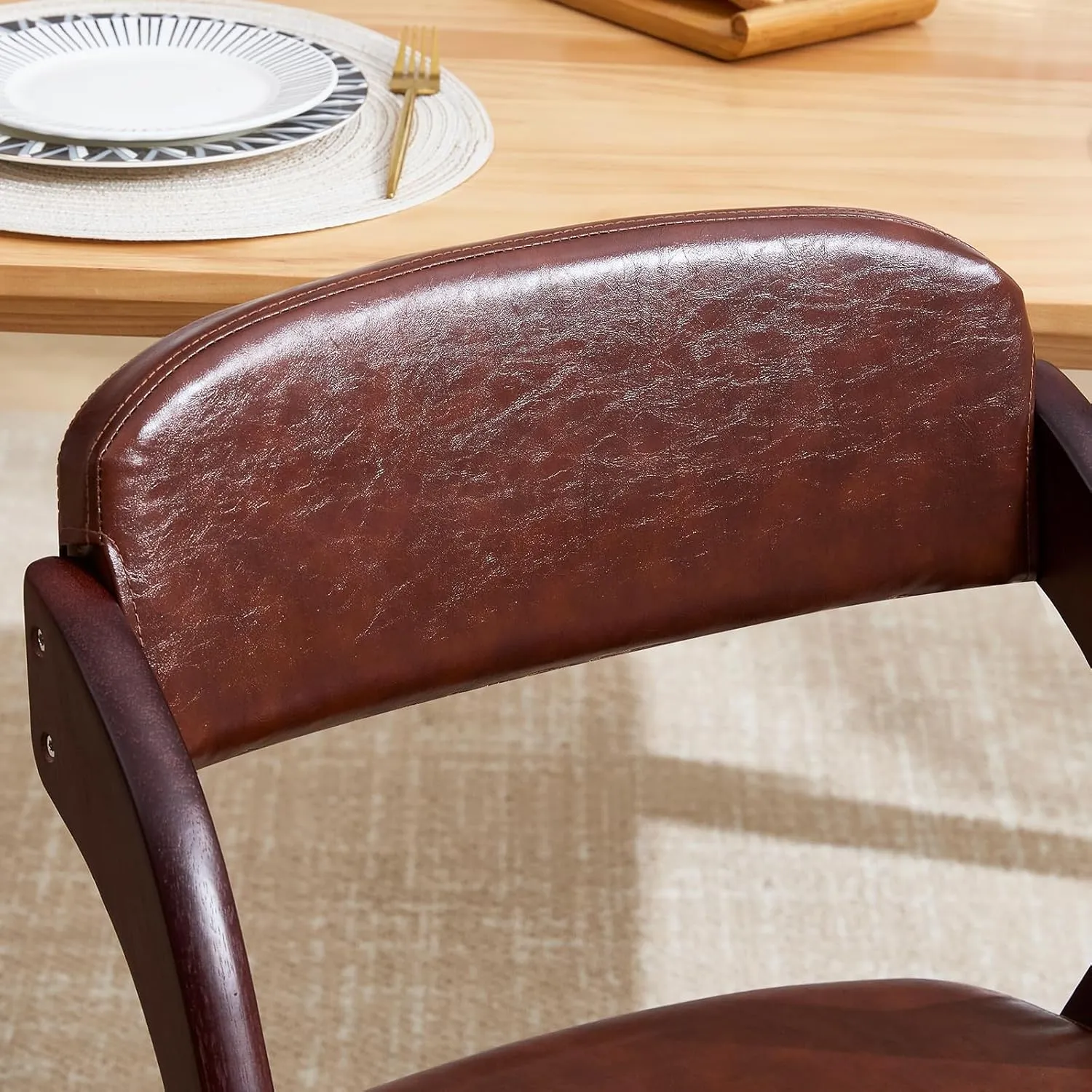 2-Pack Folding Chairs with Cushion, Leather Padded Foldable Dining Chairs, Portable Walnut Wooden Folding Chairs for Dining Rooms, Wedding Parties, Offices Indoor Outdoor Brown