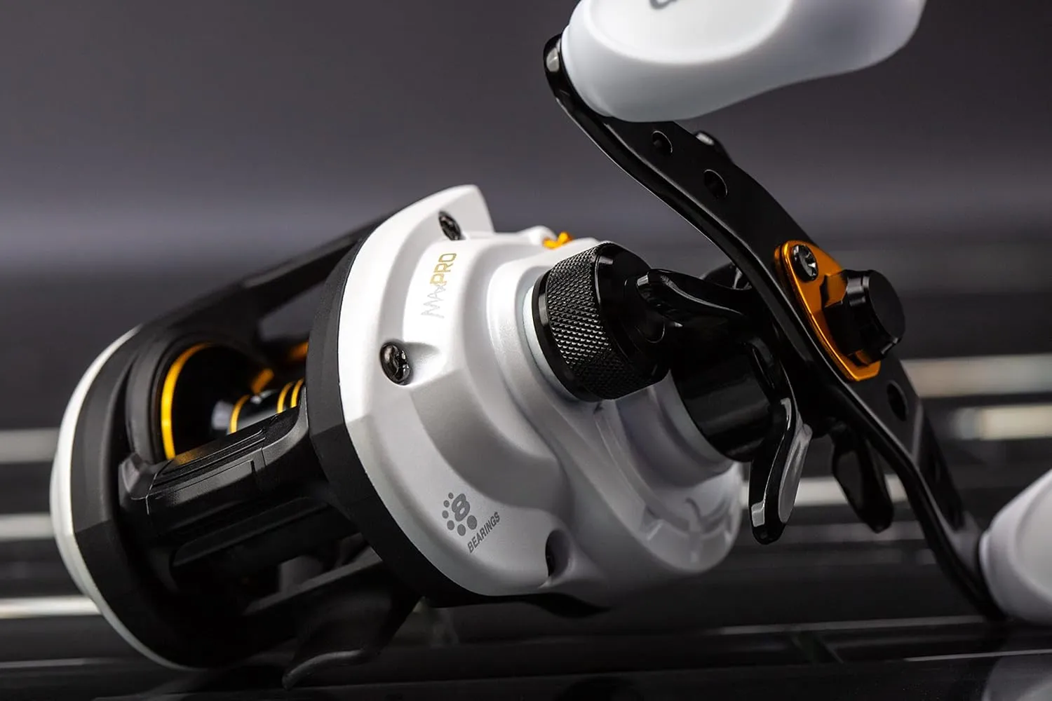 Abu Garcia Max Pro Low Profile Baitcast Fishing Reel