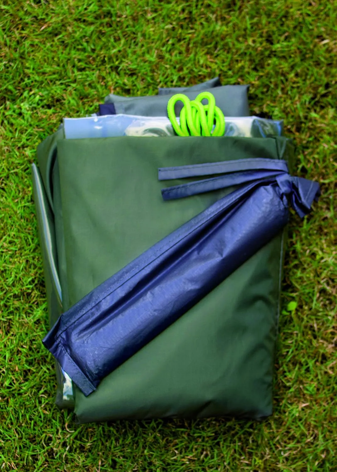 Coleman Gazebo Event Shelter Sun Wall, Compatible with The Event Shelter Deluxe XL 4.5 x 4.5 m, Gazebo Side Panel with Window, High Sun Protection 50 , Water Resistant, Green