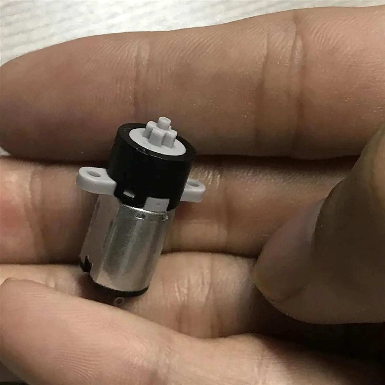 DC 3V 5V 6V 120RPM Micro Planetary Plastic Gear Motor Mini 8mm*10mm M10 Reducer Motor for Robot Password Electric Lock Toy DIY(3V)