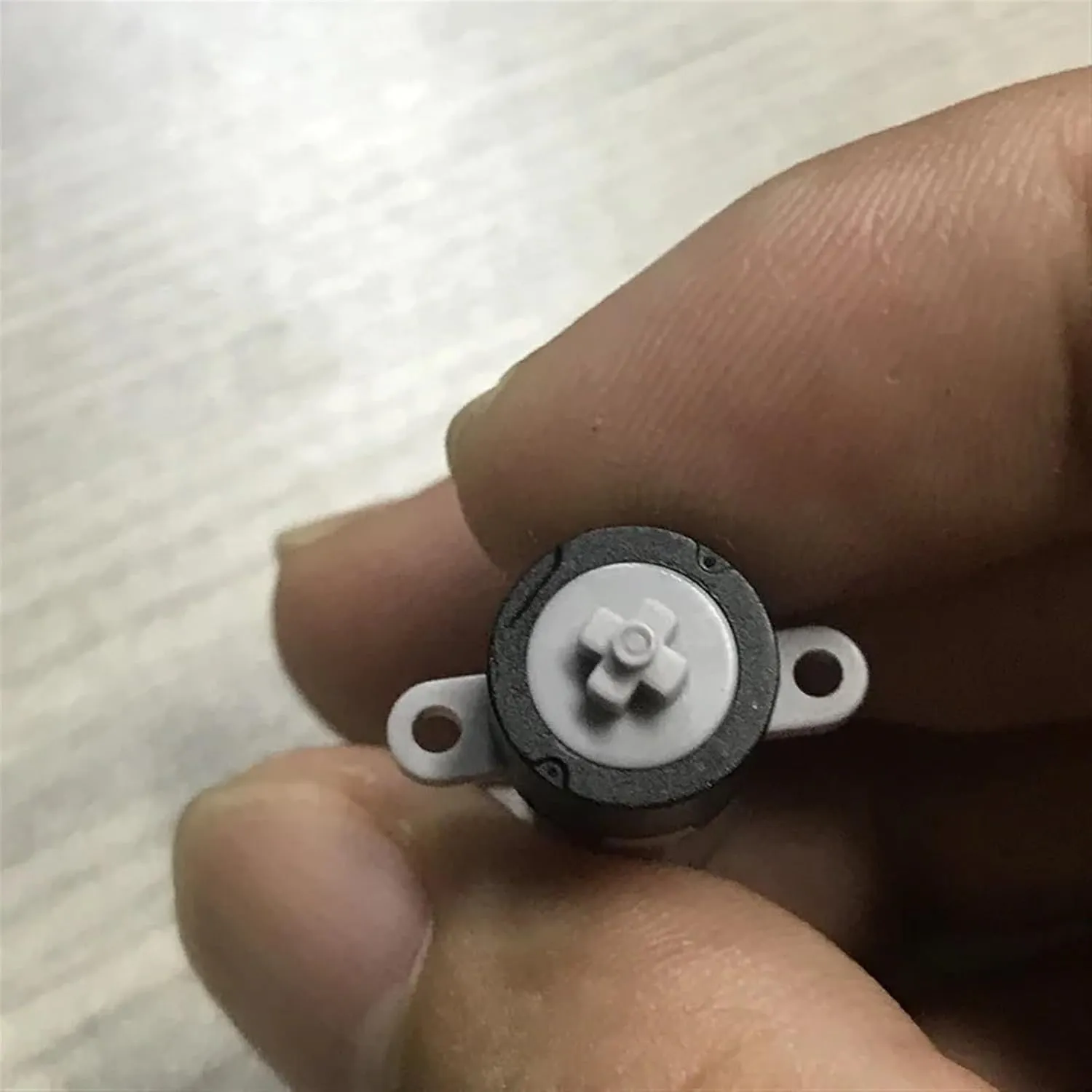 DC 3V 5V 6V 120RPM Micro Planetary Plastic Gear Motor Mini 8mm*10mm M10 Reducer Motor for Robot Password Electric Lock Toy DIY(3V)