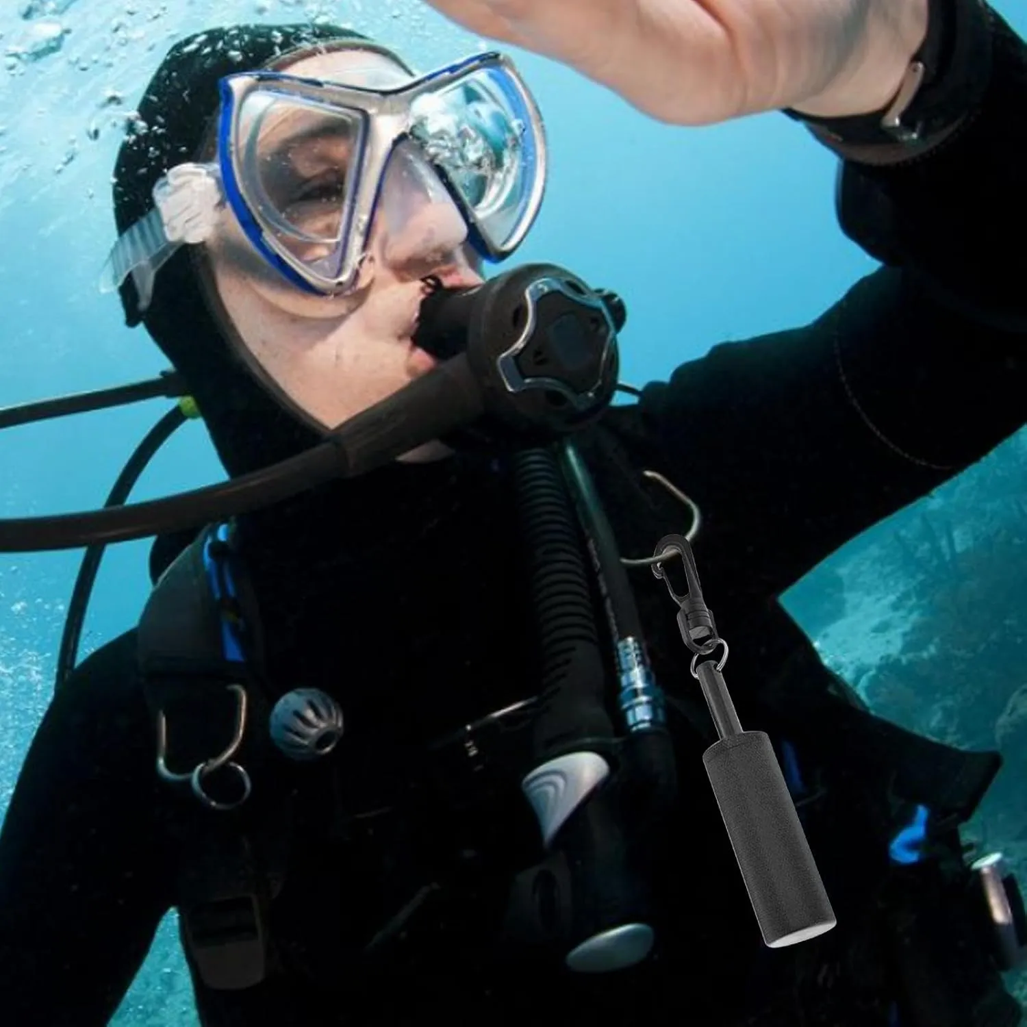 Diving Pointer - Scuba Rattle Stick | Clip Aluminum Alloy Underwater Shaker | Underwater Diving Stick | Noise Maker Signal Bell Diving Stick Underwater Communication Device for Diving Scuba