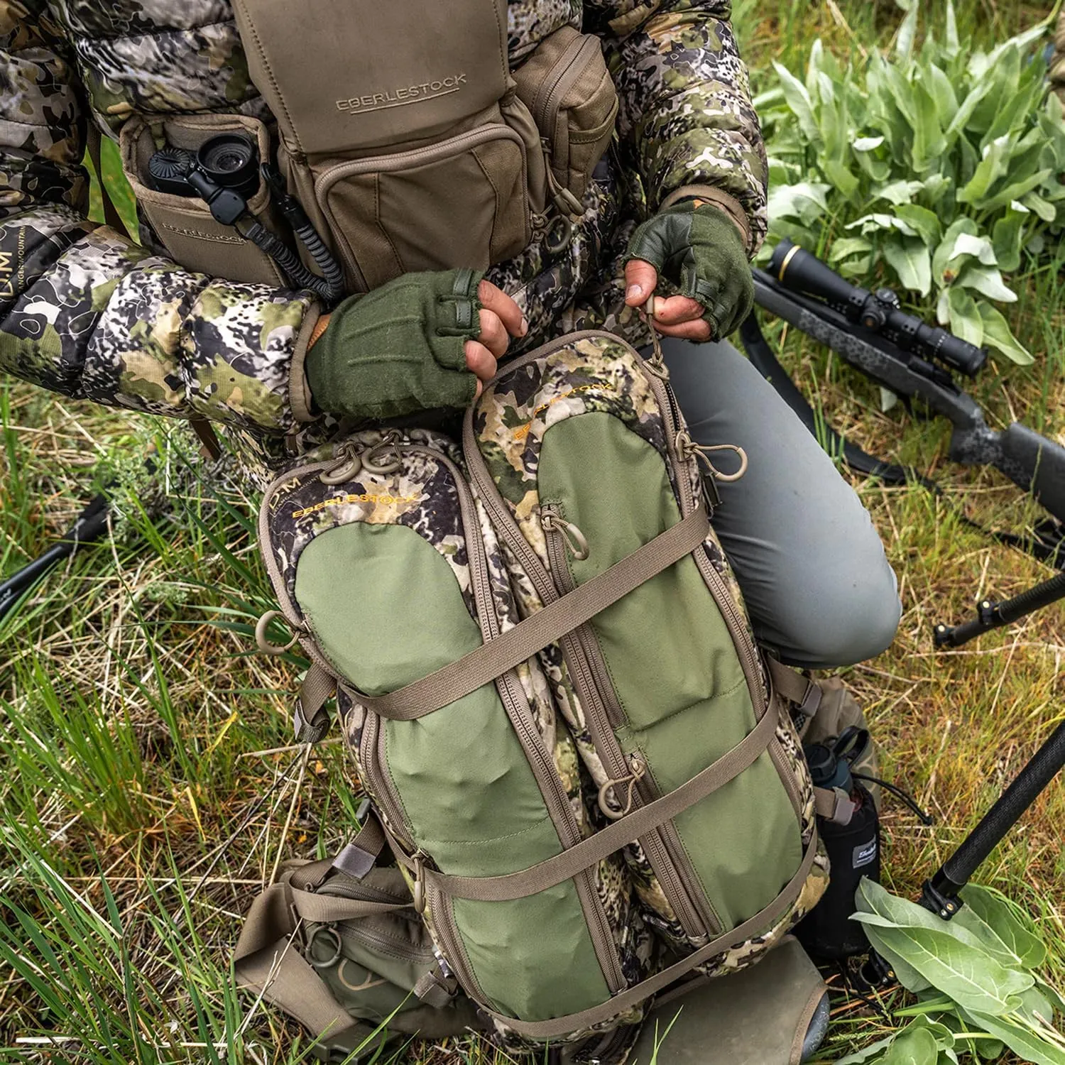 Eberlestock Batwing V2 Pouch - Versatile Hunting Pack Attachment Allowing for Endless Ultraligh Daypack Variations - Large 1,017 Cubic Inches - Military Green