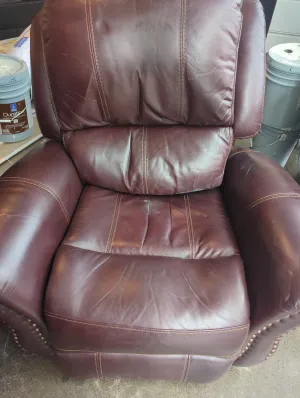 Faux Leather Mahogany Reclining Chair With Rivots