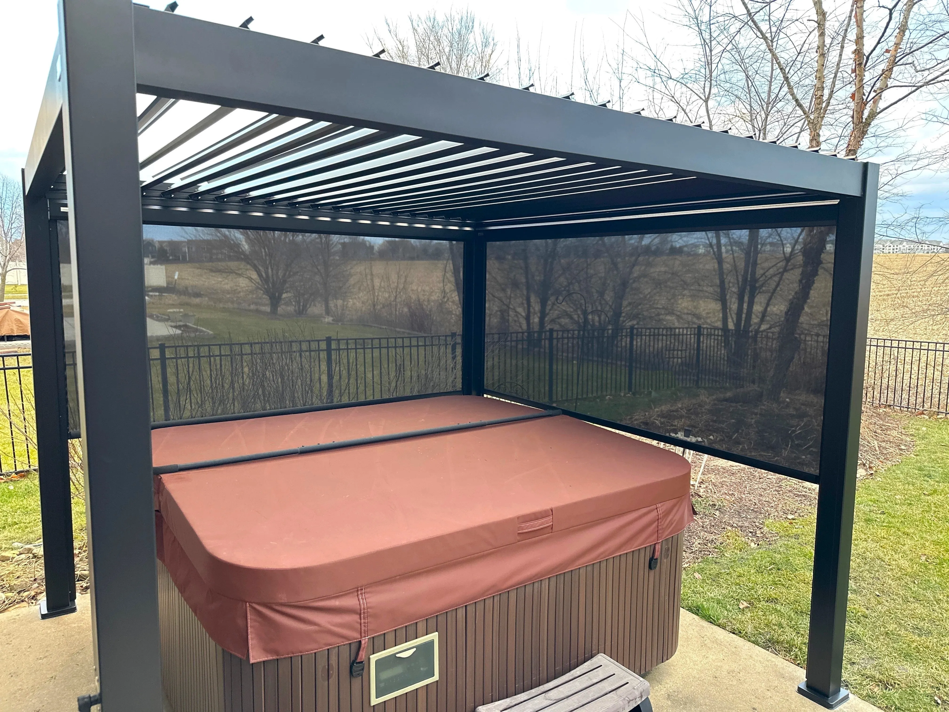 Georgetown Louver Outdoor Sun Shelter