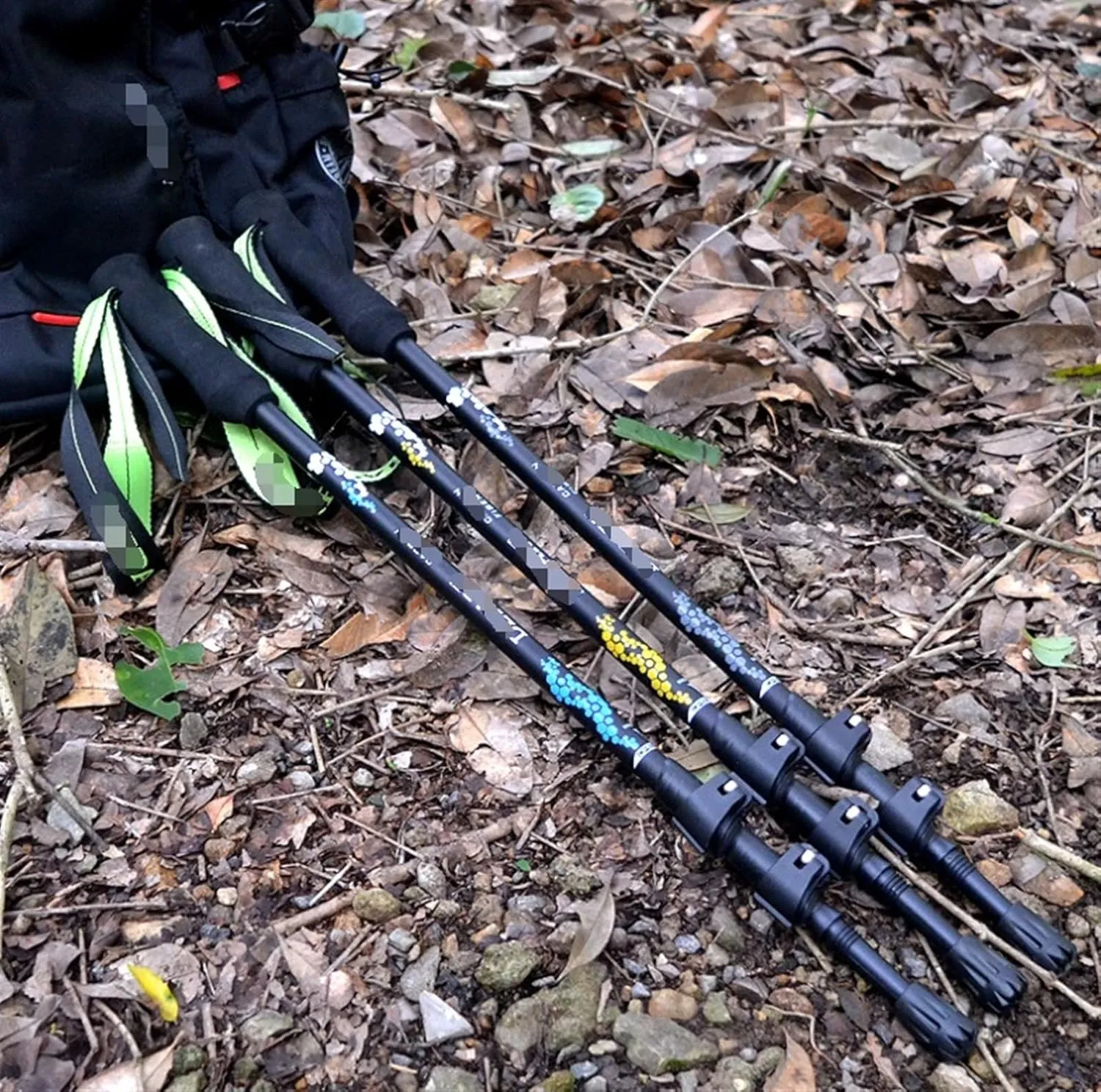 Hiking Trekking Poles Carbon Fiber Trekking Poles Lightweight Hiking Poles Adjustable Walking Sticks for Camping Hiking Sticks for Trekking