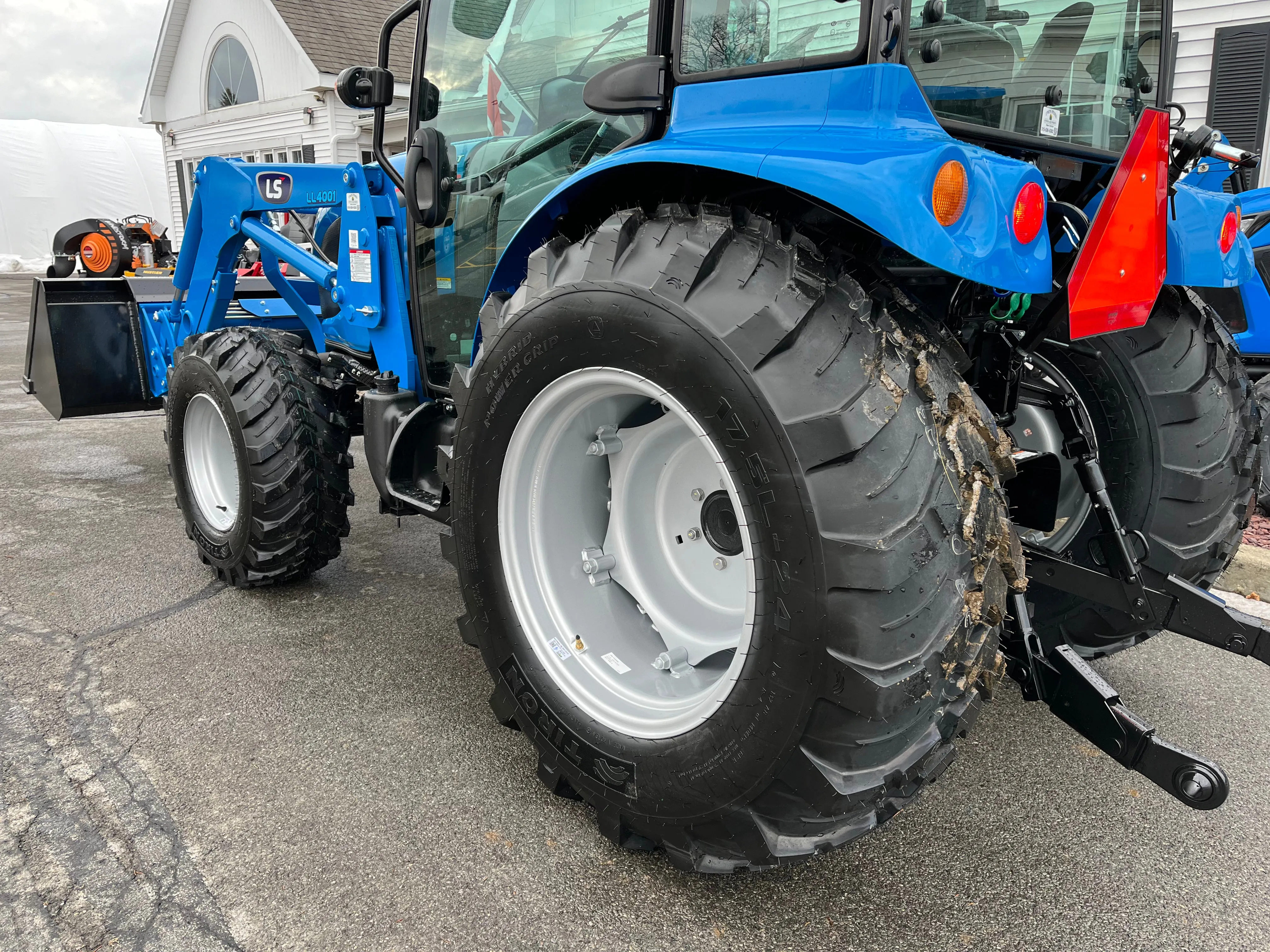LS Tractor MT357HC – 57HP - LOADER SOLD SEPERATELY