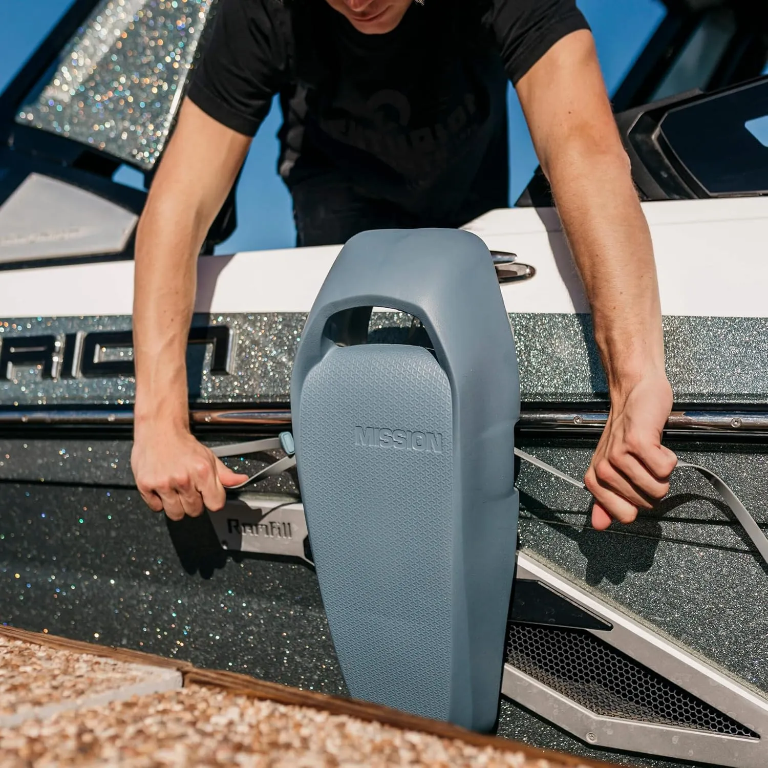 MISSION Boat Gear Sentry Boat Dock Fender Bumper
