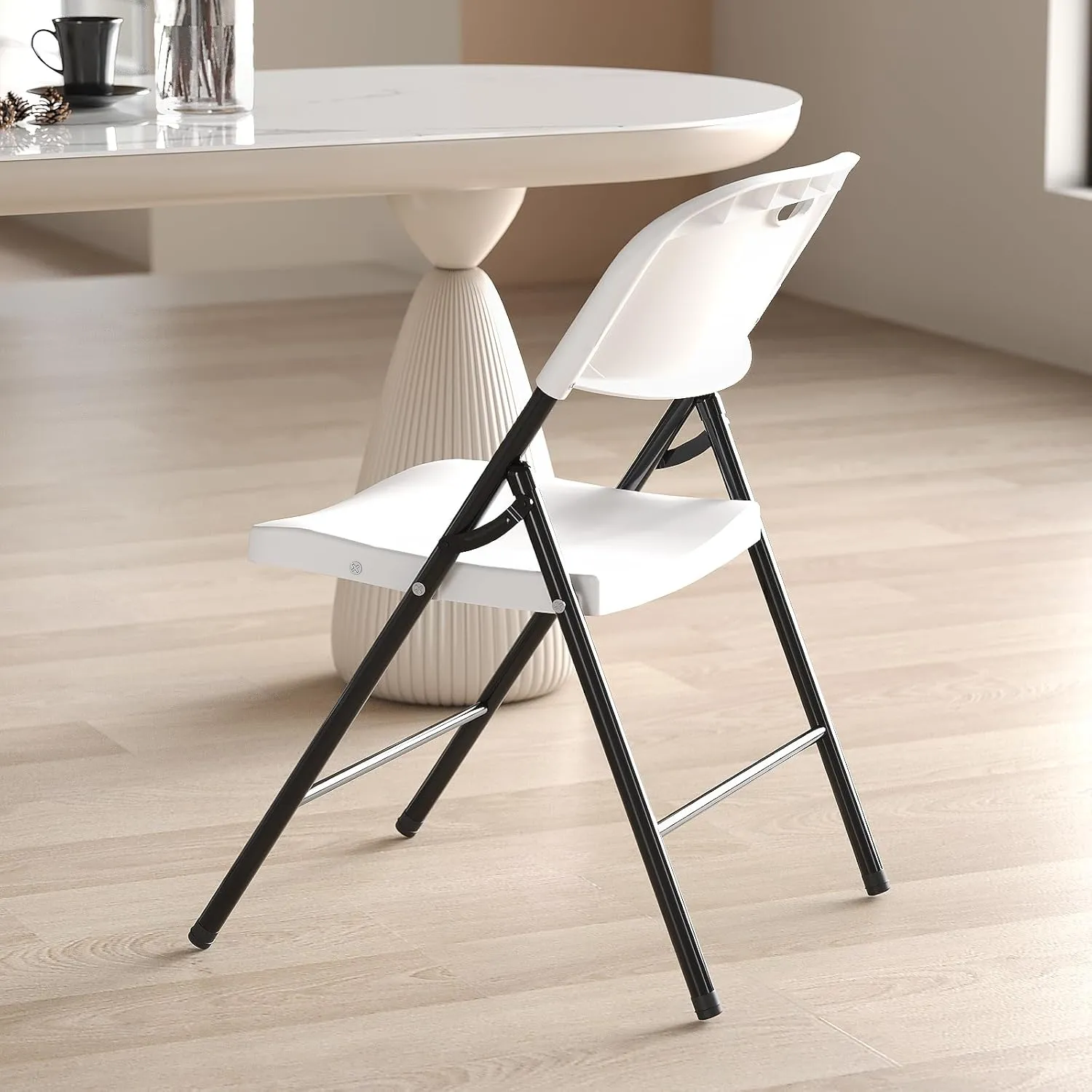 Nazhura 650 Weight Limit Heavy Duty Plastic Folding Chair with Reinfoced Steel Frame for Indoor and Outdoor, Wedding, Party, Restaurant, Meeting Room, Patio and Garden (White, 6 Pack)