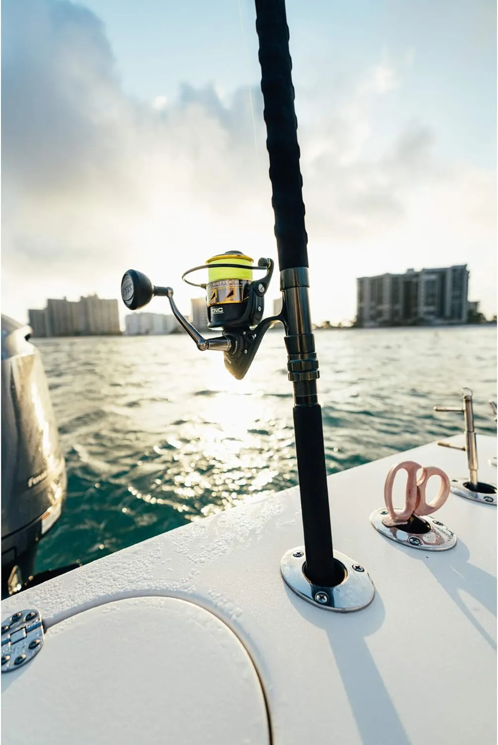PENN Battle IV Spinning Reel and Fishing Rod Combo
