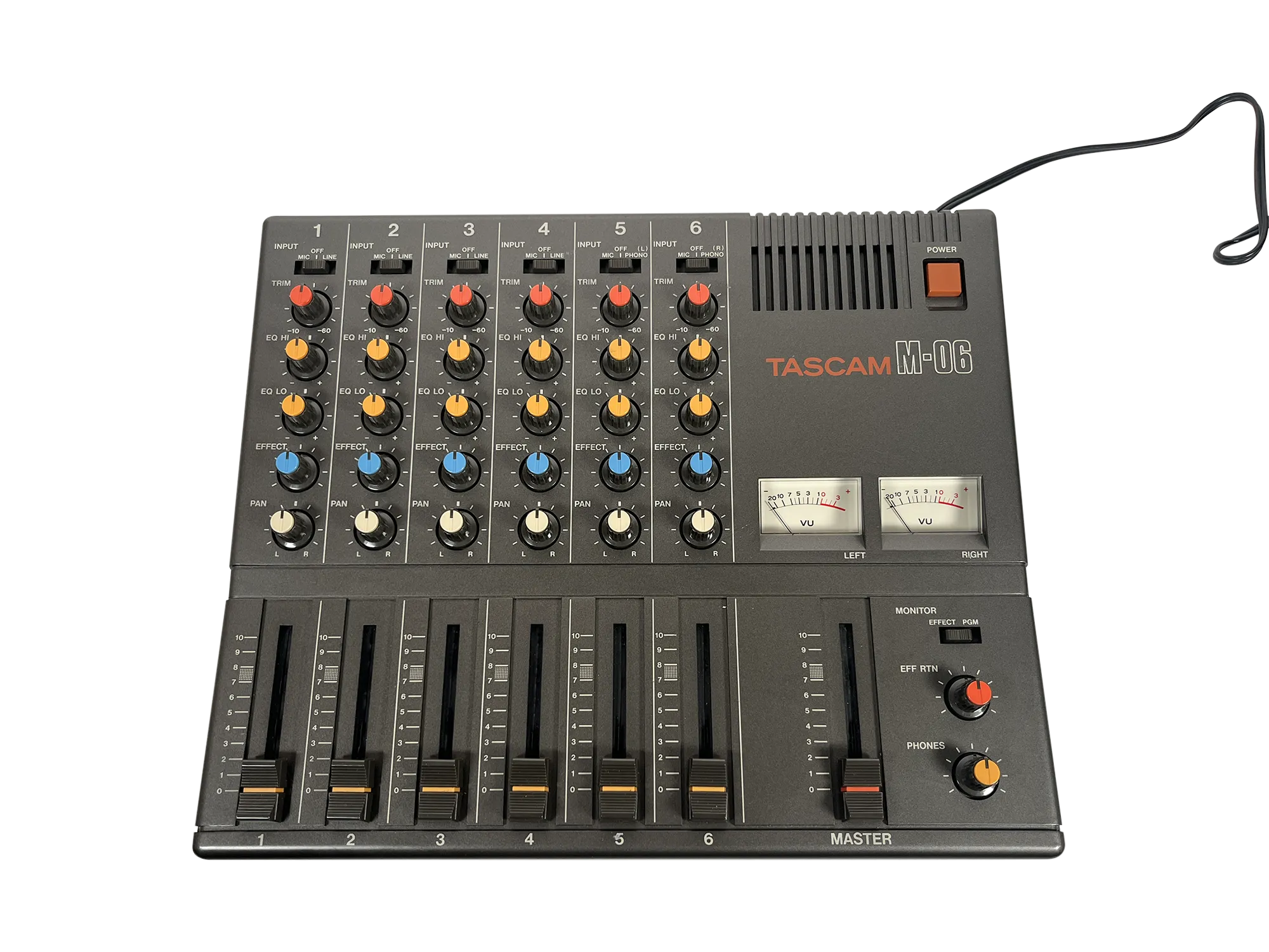Tascam M-06 Compact Mixer